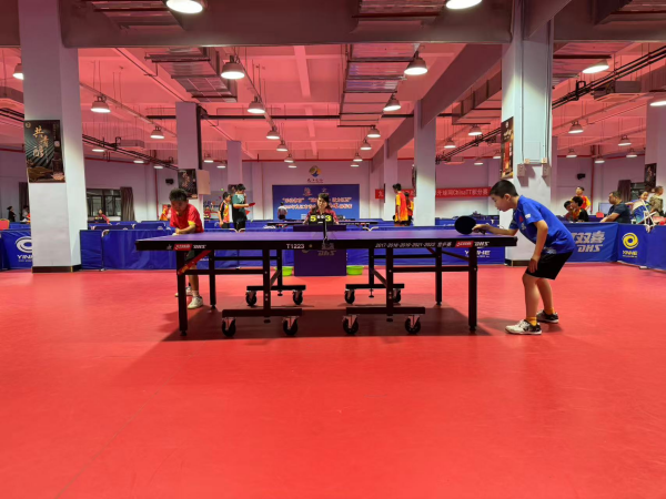 更是对年轻 更是对年轻