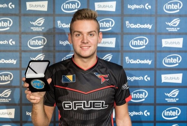 与一线队打 与一线队打